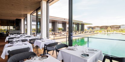 Luxusurlaub - Pools: Innenpool - INFINITY Hotelrestaurant - Scheiblhofer The Resort