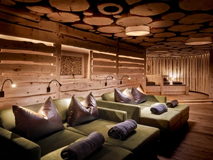 Luxusurlaub - Saunalandschaft: Biosauna - Burg (Kals am Großglockner) - Fontis Luxury Spa Lodge