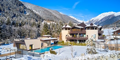 Luxusurlaub - Pools: Außenpool beheizt - Fontis Luxury Spa Lodge