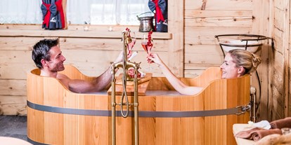 Luxusurlaub - Saunalandschaft: finnische Sauna - Wellnessangebote - Granbaita Dolomites