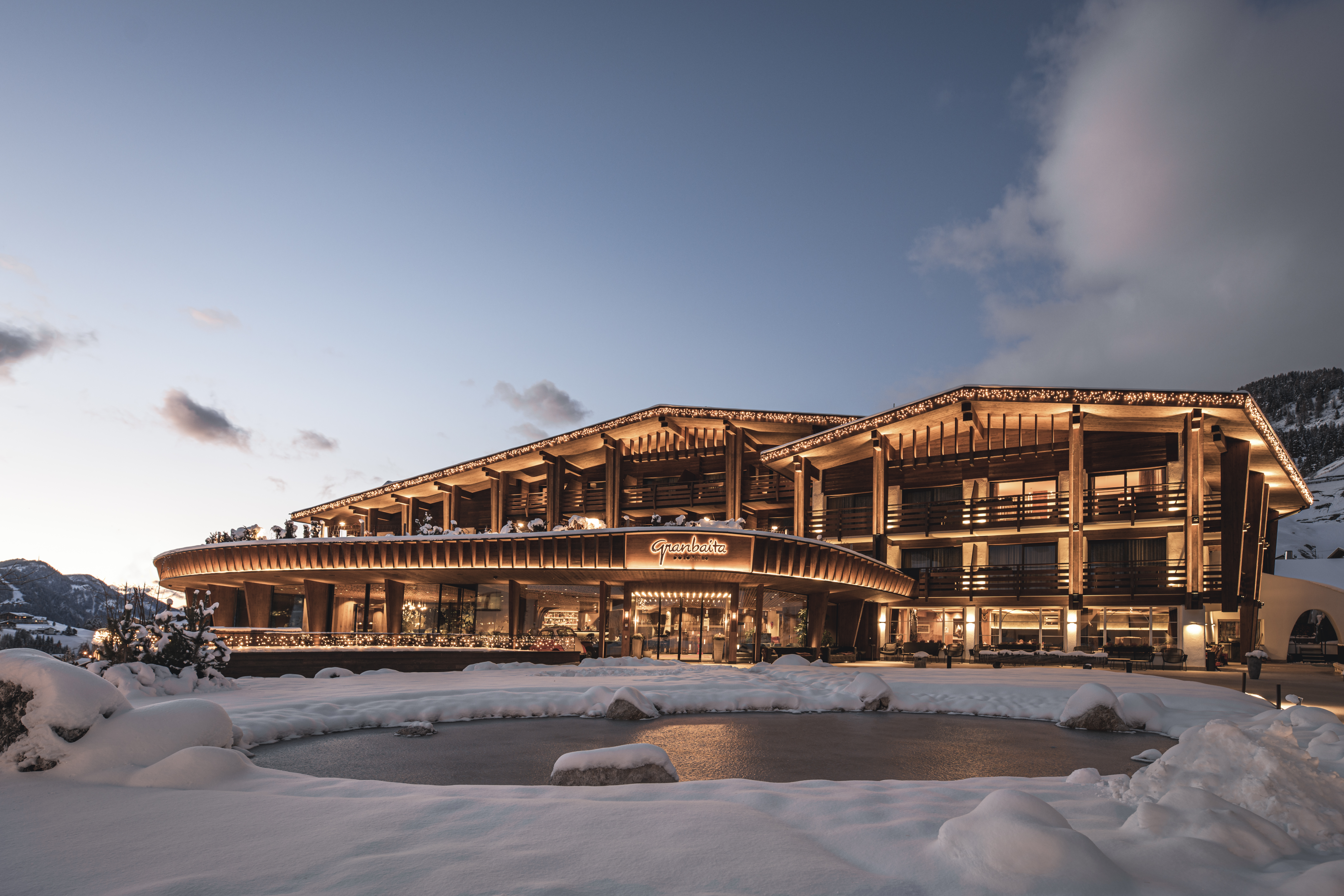 Luxusurlaub: Hotel Granbaita Dolomites Außenansicht - Granbaita Dolomites