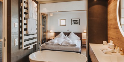Luxusurlaub - Bettgrößen: King Size Bett - St. Anton am Arlberg - Zimmer - Hotel Goldener Berg
