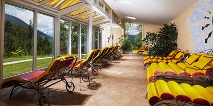 Luxusurlaub - Verpflegung: 3/4 Pension - Sonnenpavillon - Alm- & Wellnesshotel Alpenhof****s