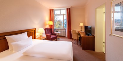 Luxusurlaub - Bettgrößen: Queen Size Bett - Fulda - Dorint Resort & Spa Bad Brückenau