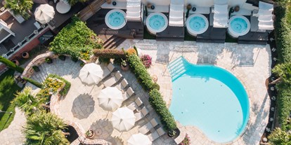 Luxusurlaub - Saunalandschaft: Biosauna - Südtirol - NEU: Private Outdoor SPA Lounges - Preidlhof***** Luxury DolceVita Resort