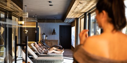 Luxusurlaub - Saunalandschaft: finnische Sauna - Ruheraum - Wander-und Wellnesshotel Gassner****s