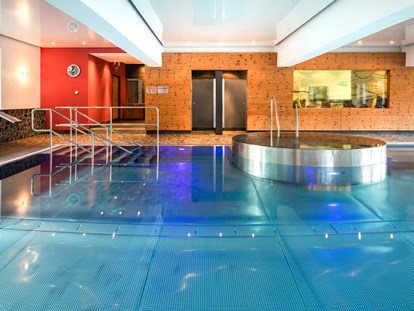 Luxusurlaub - Pools: Innenpool - Hallenbad - Wander-und Wellnesshotel Gassner****s