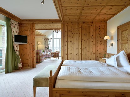 Luxusurlaub - Saunalandschaft: finnische Sauna - Suite - Hotel Post Lermoos