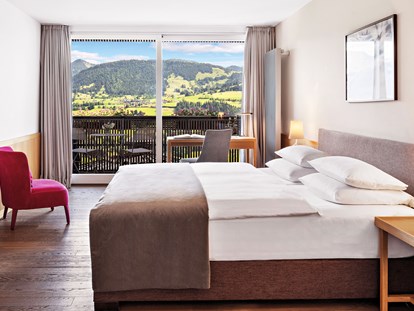 Luxusurlaub - Hotel-Schwerpunkt: Luxus & Wellness - Bad Grönenbach - Superior Doppelzimmer - Wohnbeispiel - Allgäu Sonne