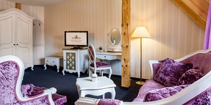Luxusurlaub - Hotel-Schwerpunkt: Luxus & Natur - Zimmeransicht - Wasserschloss Westerburg