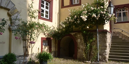 Luxusurlaub - Hotel-Schwerpunkt: Luxus & Beauty - Veltheim (Landkreis Wolfenbüttel) - Innenhof - Wasserschloss Westerburg