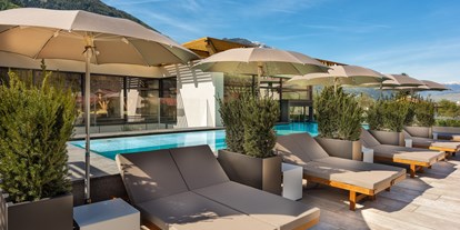 Luxusurlaub - Saunalandschaft: Biosauna - Südtirol - Sonnenterrasse - Hotel Paradies Family & Spa