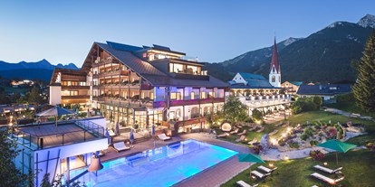 Luxusurlaub - Pools: Außenpool beheizt - Innsbruck - Hotel Klosterbräu & SPA