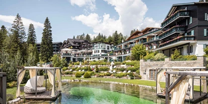 Luxusurlaub - Saunalandschaft: Textilsauna - Hötting - Alpin Resort Sacher Seefeld – Tirol