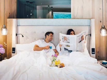 Luxusurlaub - Bettgrößen: Doppelbett - Schwarzleo - Zimmer - DAS EDELWEISS Salzburg Mountain Resort