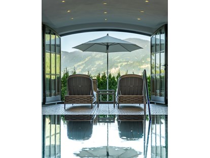 Luxusurlaub - Saunalandschaft: Außensauna - Alpines Lifestyle Hotel Tannenhof