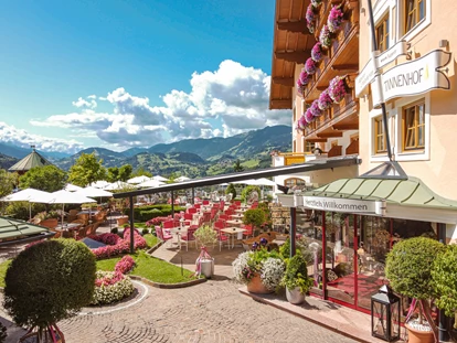 Luxusurlaub - Bar: Hotelbar - Weißenbach (Haus) - Alpines Lifestyle Hotel Tannenhof