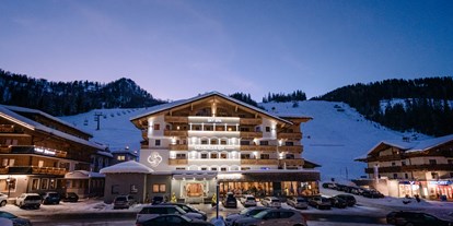 Luxusurlaub - Skilift - Hotel Salzburger Hof Zauchensee
