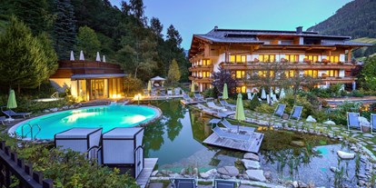 Luxusurlaub - Saunalandschaft: Textilsauna - Kitzbühel - Gartenhotel Theresia****S - das "Grüne" authentische Hotel