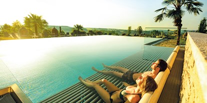Luxusurlaub - Pools: Infinity Pool - 8 Pools mit Thermal-, Süß- und Meerwasser © Hotel Larimar - Hotel & Spa Larimar ****S