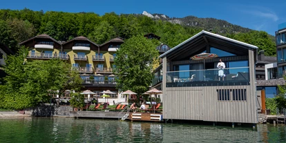 Luxusurlaub - Saunalandschaft: Außensauna - Weißenbach (Haus) - Bootshaus & Garten - Cortisen am See