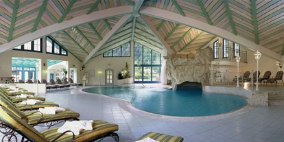 Luxusurlaub - Pools: Innenpool - Grünenbach - Hotel Alpenrose / Lechtal 