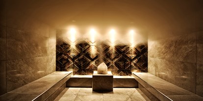 Luxusurlaub - Saunalandschaft: Außensauna - Ried (Arzl im Pitztal) - Dampfbad - Hotel Sonne