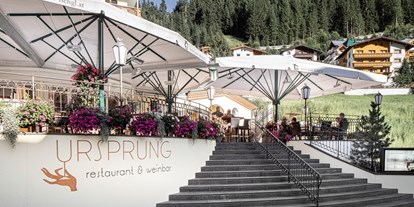 Luxusurlaub - Parkplatz: kostenlos beim Hotel - Galtür - Restaurant & Weinbar "Ursprung" - Hotel Post