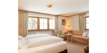 Luxusurlaub - Umgebungsschwerpunkt: Berg - Grän - Silber Doppelzimmer Stammhaus - Hotel Sonnenburg