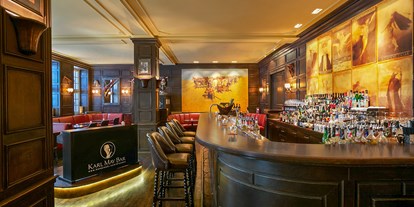 Luxusurlaub - Bar: Poolbar - Elsterwerda - Preisgekrönte Karl May Bar - Hotel Taschenbergpalais Kempinski Dresden