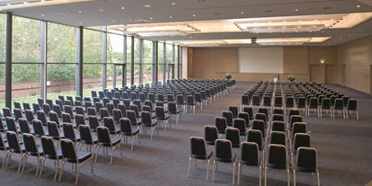 Luxusurlaub - Einrichtungsstil: Themenzimmer - Europasaal - Veranstaltungen bis zu 580 Pax - Mövenpick Hotel Münster