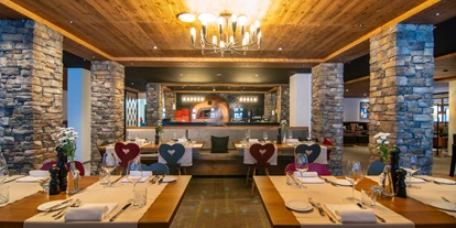Luxusurlaub - Bar: Hotelbar - Saas-Almagell - Restaurant Del Ponte - Walliserhof Grand-Hotel & Spa