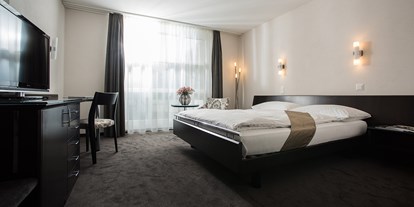 Luxusurlaub - Bettgrößen: Queen Size Bett - Neuenburgersee - Grand Hotel Les Endroits