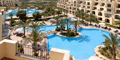 Luxusurlaub - Wellnessbereich - Malta - Outdoor Pool - Kempinski Hotel San Lawrenz 