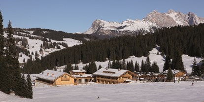 Luxusurlaub - Skilift - Südtirol - Winter Hotel Tirler  - Tirler - Dolomites Living Hotel