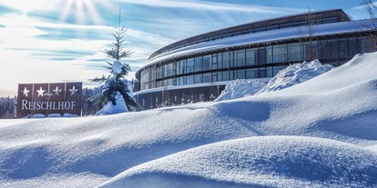 Luxusurlaub - Saunalandschaft: finnische Sauna - Winter im Bayerischen Wald - Wellness & Naturresort Reischlhof - Wellness & Naturresort Reischlhof **** Superior 