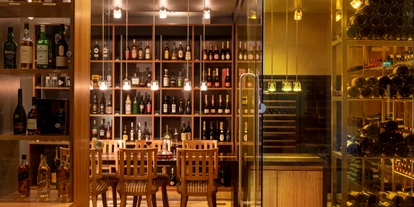 Luxusurlaub - Bar: Poolbar - Enoteca - Precise Resort Bad Saarow am Scharmützelsee