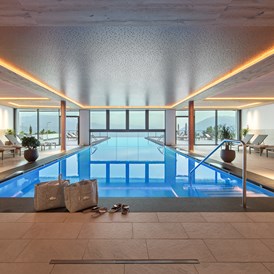Luxushotel: Infinity Pool Südtirol - Panoramahotel Huberhof****s
