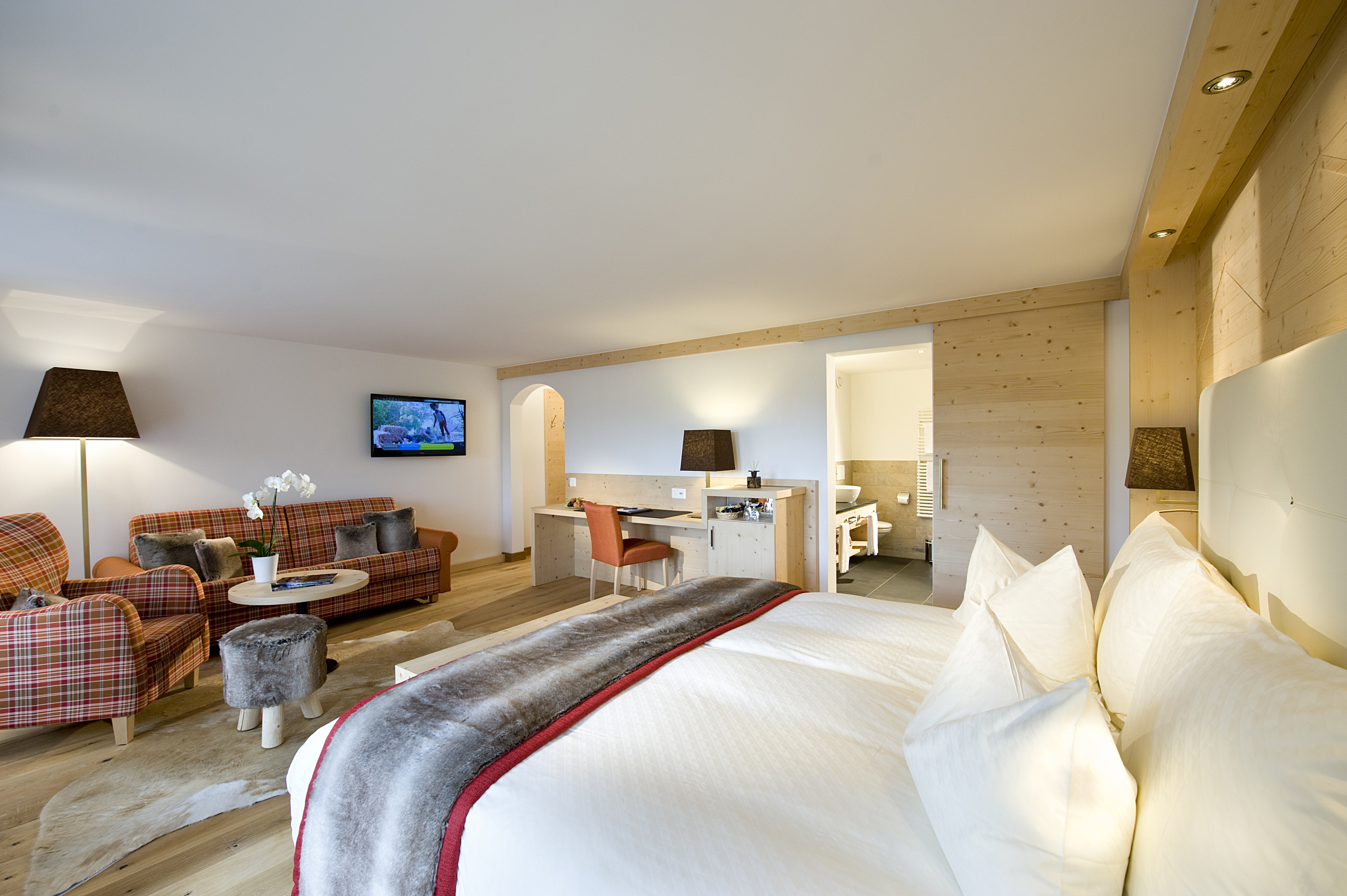 GOLFHOTEL Les Hauts de Gstaad & SPA Zimmerkategorien Juniorsuite Panorama