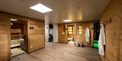 Luxusurlaub - Hotel-Schwerpunkt: Luxus & Familie - Saunalandschaft - GOLFHOTEL Les Hauts de Gstaad & SPA