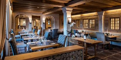 Luxusurlaub - Hotel-Schwerpunkt: Luxus & Familie - Restaurant Belle Epoque - GOLFHOTEL Les Hauts de Gstaad & SPA