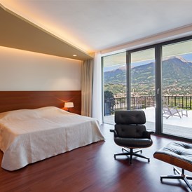 Luxushotel: Zimmer Suite mit Panoramablick Marling bei Meran - Park Hotel Reserve Marlena