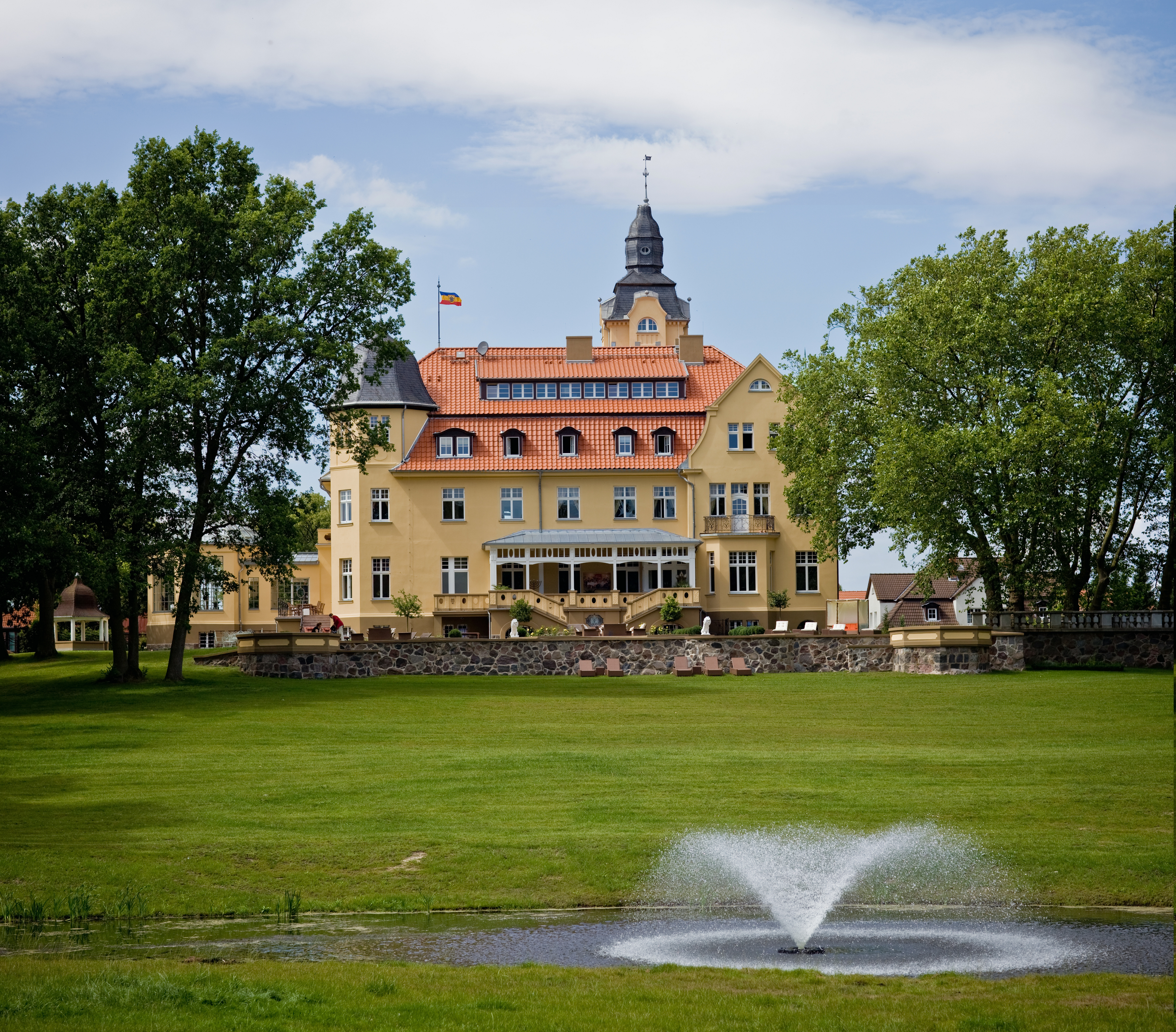 Luxusurlaub - Klassifizierung: 5 Sterne - Bernsteinschloss Wendorf