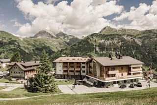 Luxushotel: Hotel Goldener Berg