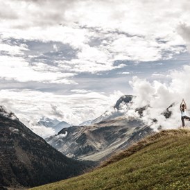 Luxushotel: Yoga in den Bergen - Hotel Goldener Berg