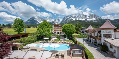 Luxusurlaub - Bar: Poolbar - Wellnessresort Seiwald