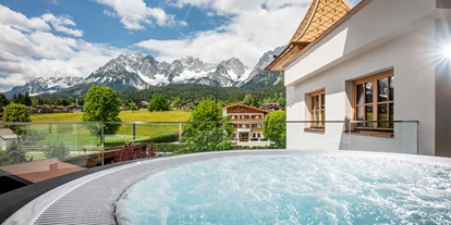 Luxusurlaub - Bar: Poolbar - Wellnessresort Seiwald