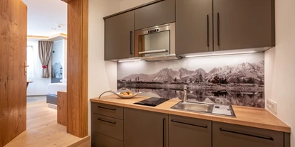 Luxusurlaub - Bar: Poolbar - Wellnessresort Seiwald