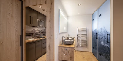 Luxusurlaub - Bar: Poolbar - Wellnessresort Seiwald