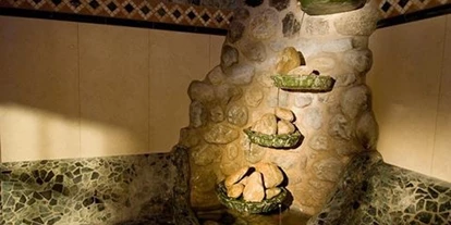 Luxusurlaub - Bar: Poolbar - Wellnessresort Seiwald